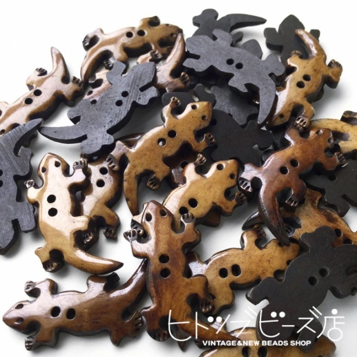 ヤモリのボタン