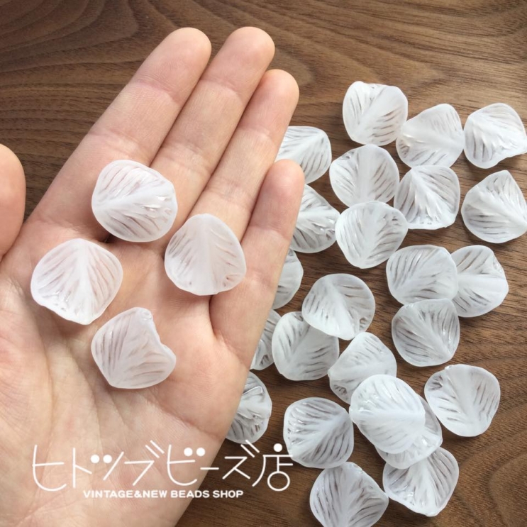 アクリル製ヴィンテージビーズ