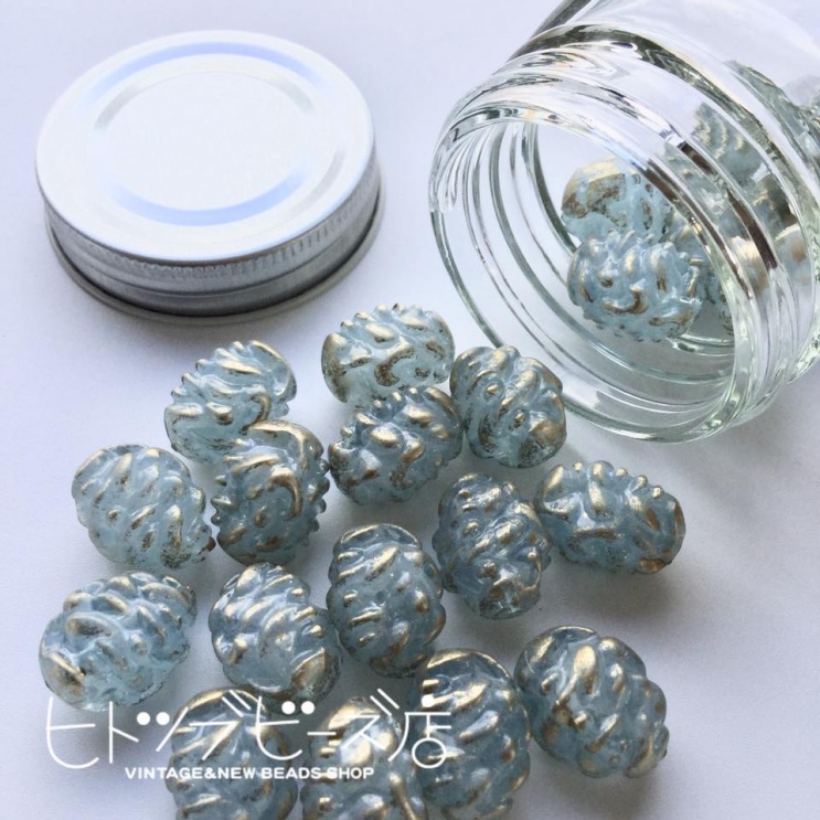 ドイツヴィンテージのアクリルビーズ