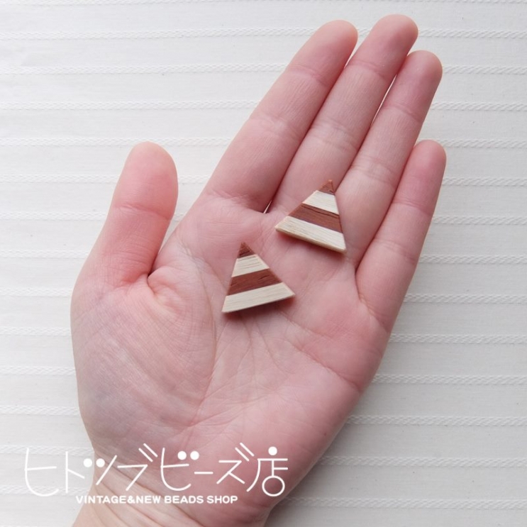 ウッドカボション