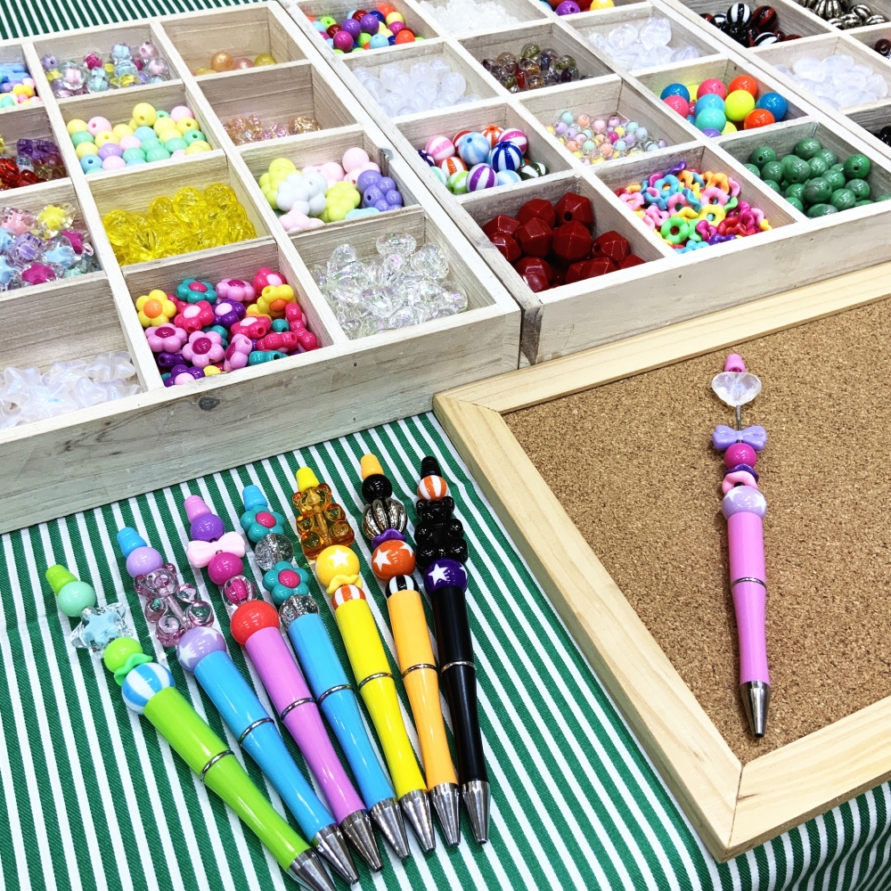 ビーズボールペンとキーホルダー作りのワークショップ