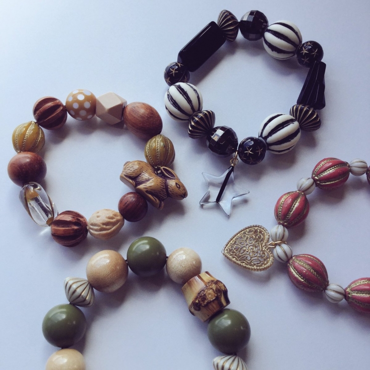 ブレスレットのサンプル