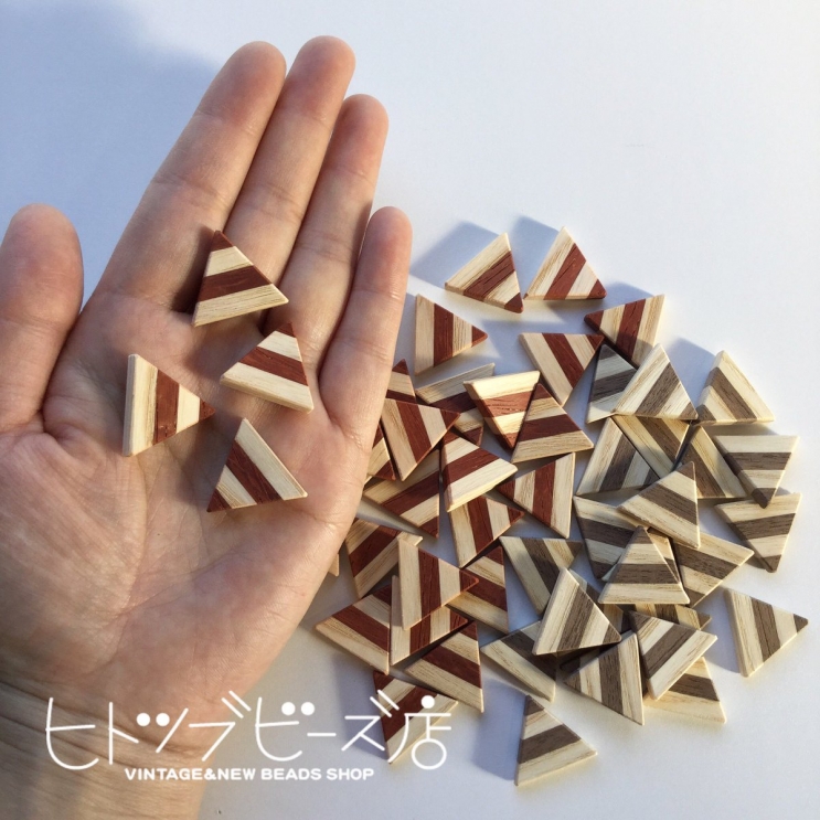 ウッドカボション