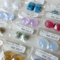 ヒトツブビーズ店のカボション