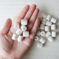 ヒトツブビーズ店のビーズ