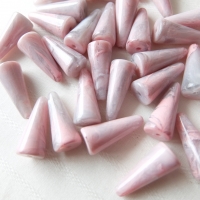 イタリア製ヴィンテージ円錐ビーズ