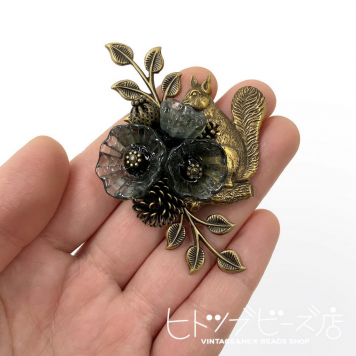 店主の作ったアクセサリー